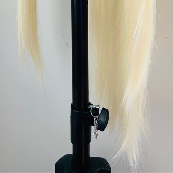 36” Ombre Golden Brown/Blonde Premium Fiber Lace Front Wig for Entertaining…. - Picture 2 of 11